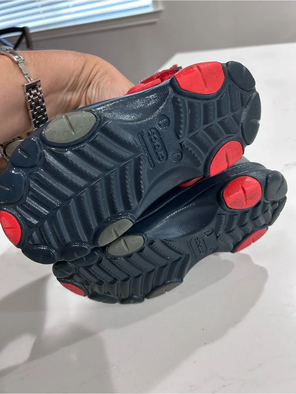 CROCS classic navy